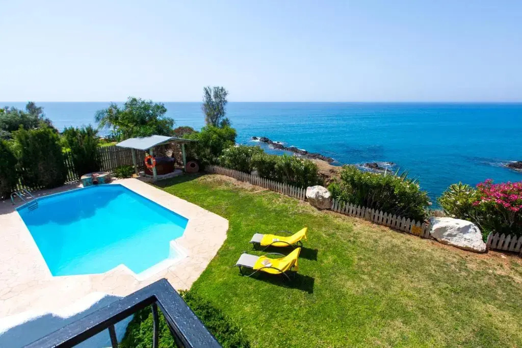 Villa Clarissa & Carmel View