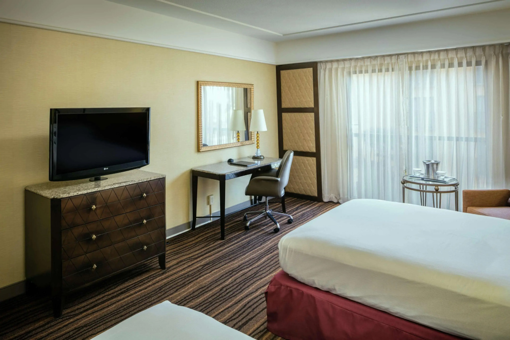 Hilton Stockton - фото 4