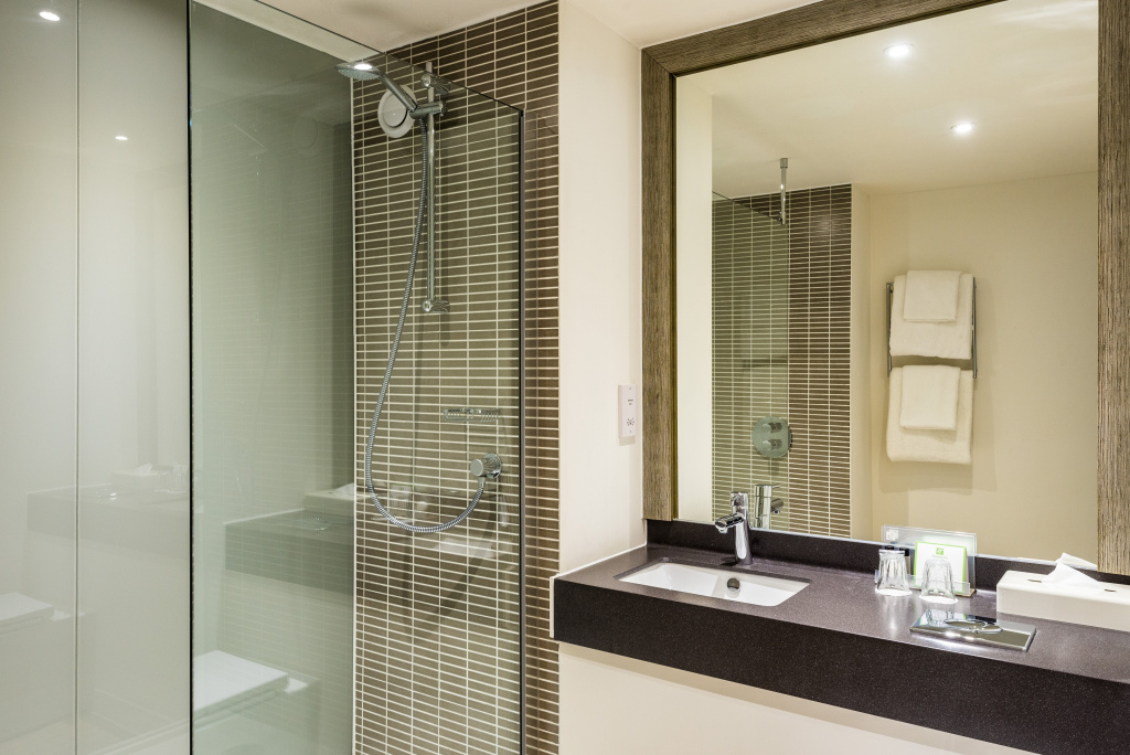 Holiday Inn Chester - South by IHG - Général
