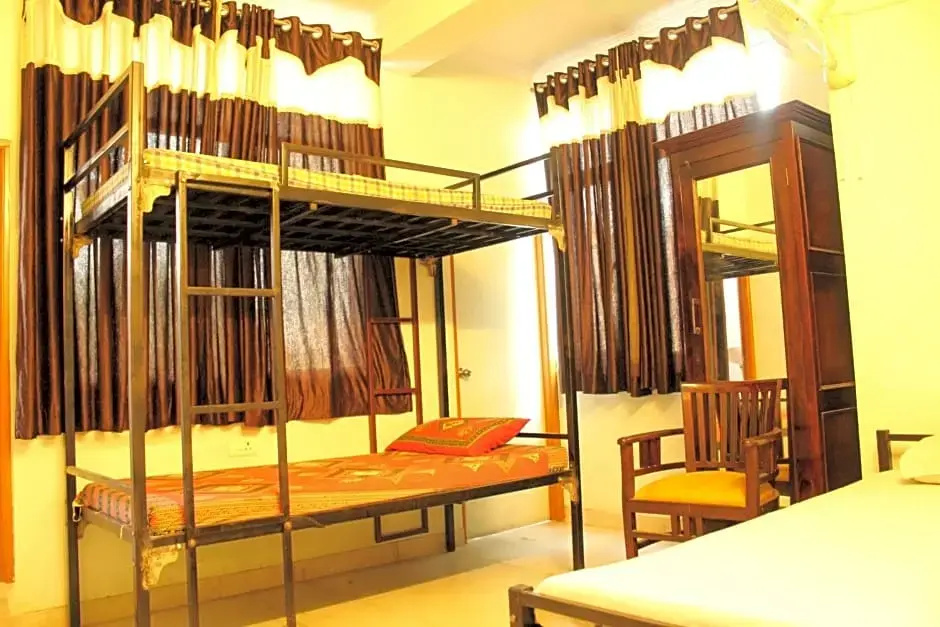 Bed in Dorm (female dorm)