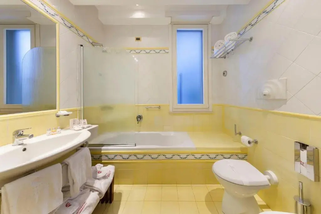 Continental Hotel - Chambres