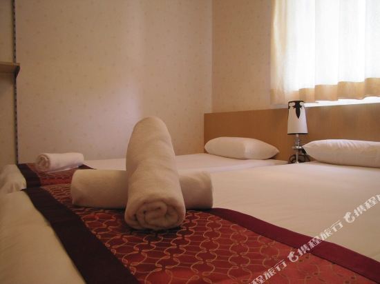 The Crown Borneo Hotel
