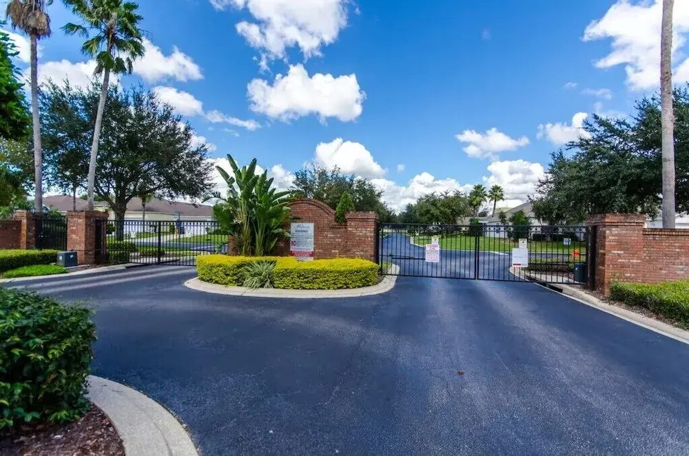 561bc 5 Bedroom Home