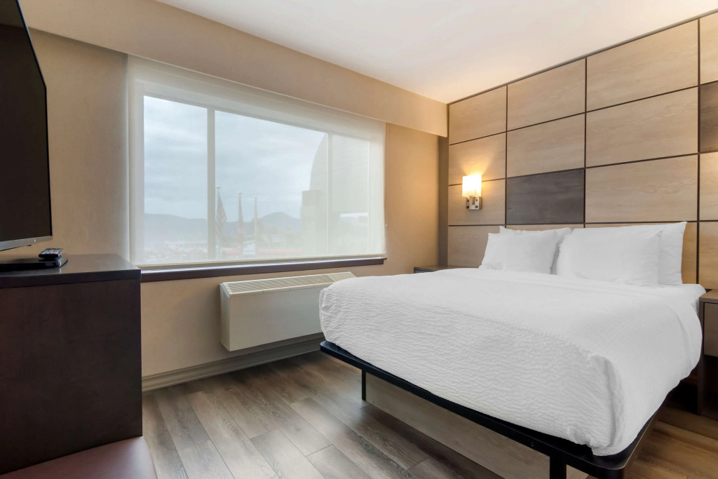 Quadruple Suite with mountain view