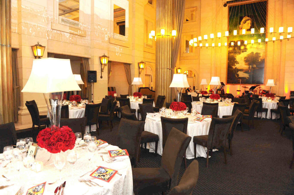 Windsor Arms Hotel by null