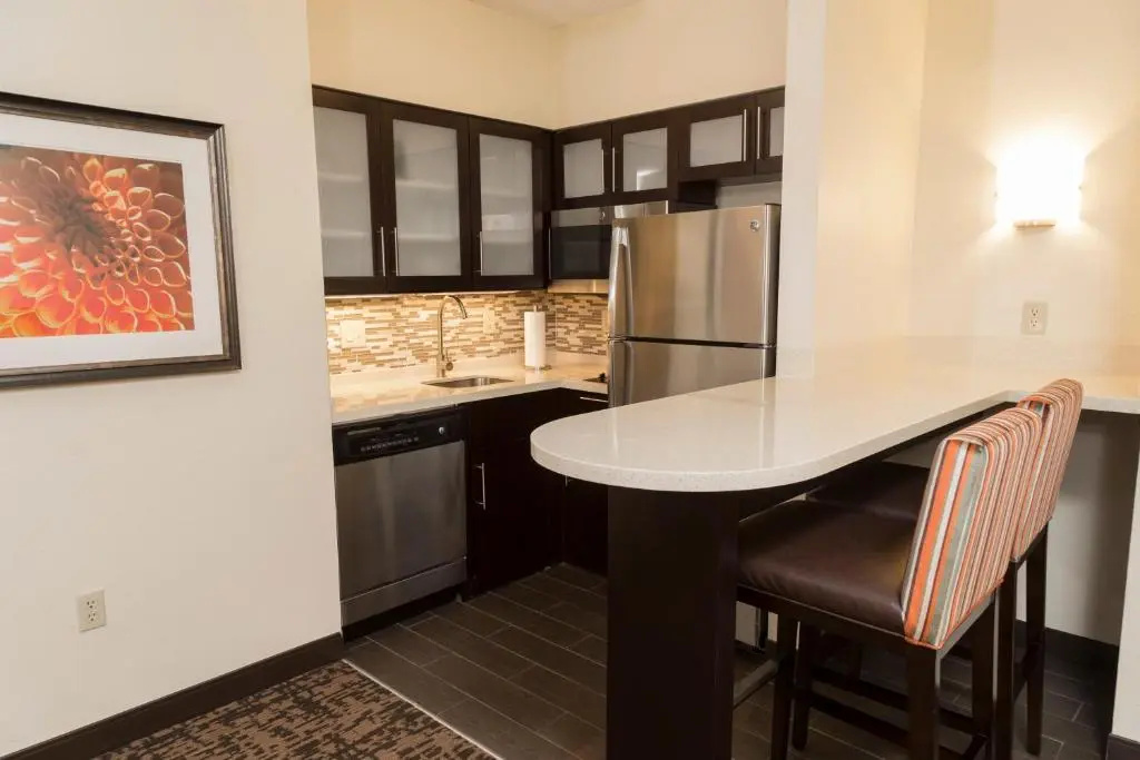 Staybridge Suites Indianapolis-Fishers by IHG - Chambres