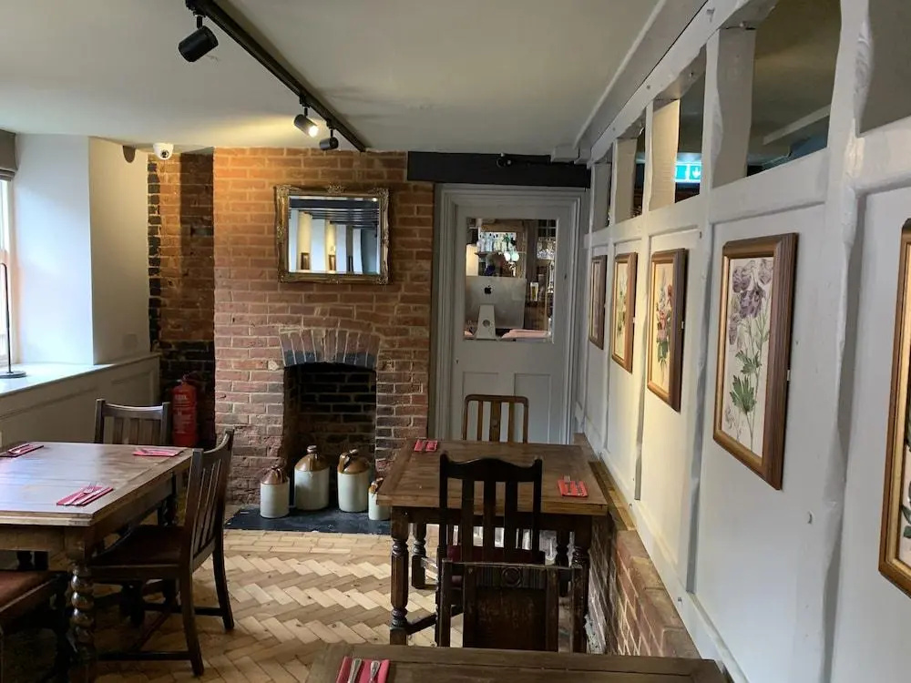 The Rose And Crown - Général