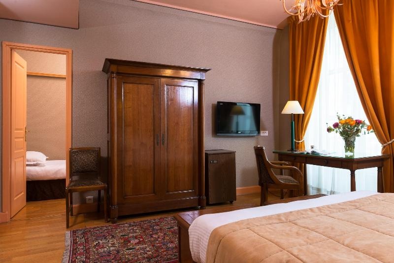 Hotel du Palais Bourbon 55
