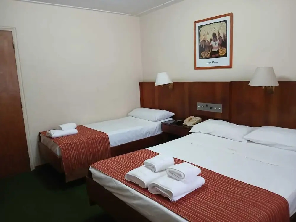 Hotel photo 3
