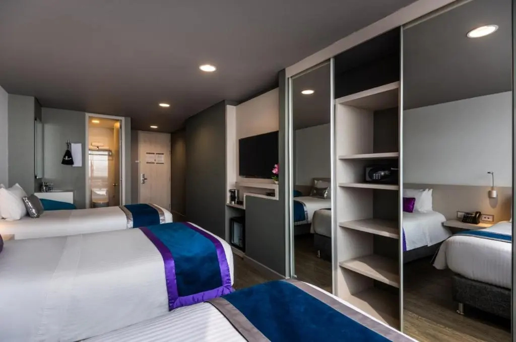 Hotel Black Tower Premium - Chambres