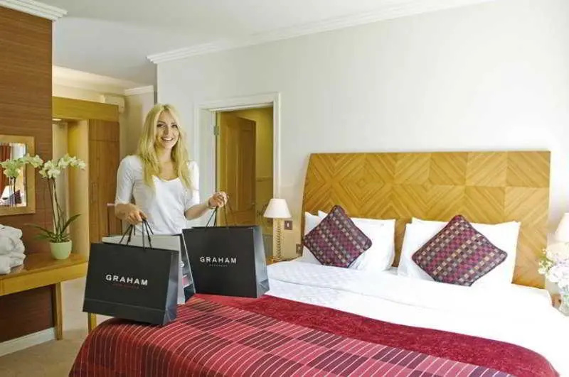 Killyhevlin Lakeside Hotel & Lodges - Chambres