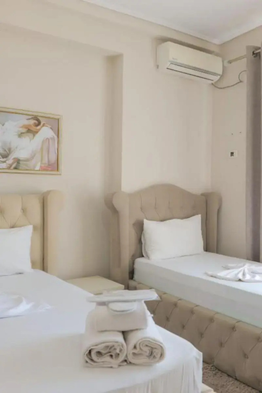 Standard Triple room with balcony and with sea view