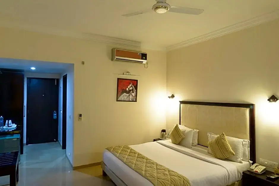 Premium Double room (full double bed)