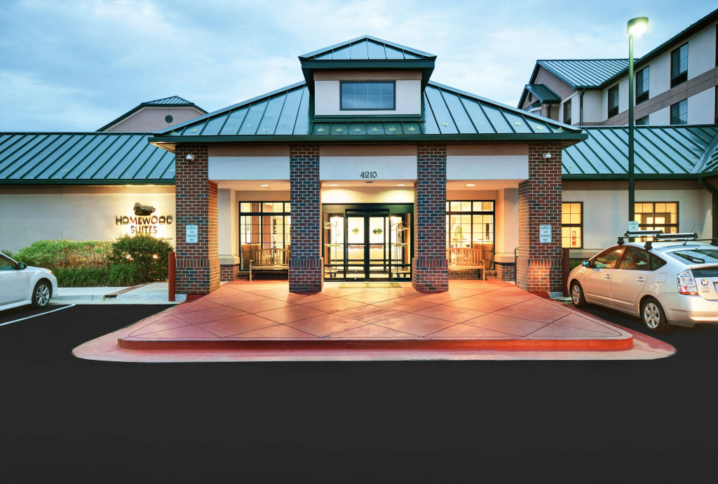Homewood Suites by Hilton Denver Int'l Airport