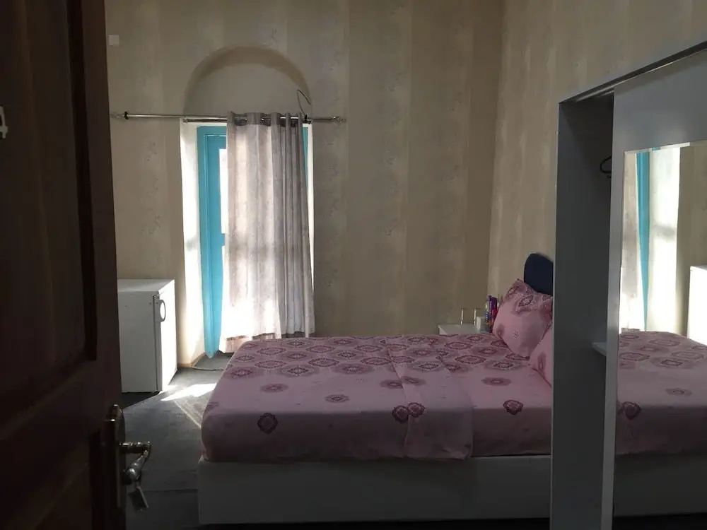 Al Bahr Hotel & Restaurant