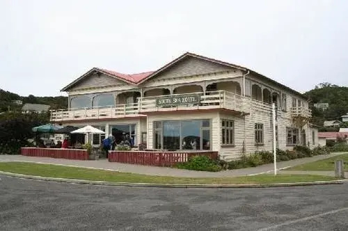South Sea Hotel