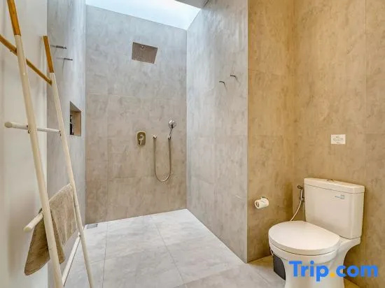 Yuka V1 – Modern Tropical 2BR W/ Pool in Seminyak - A Luxury Private Villa By Balinest Villas
