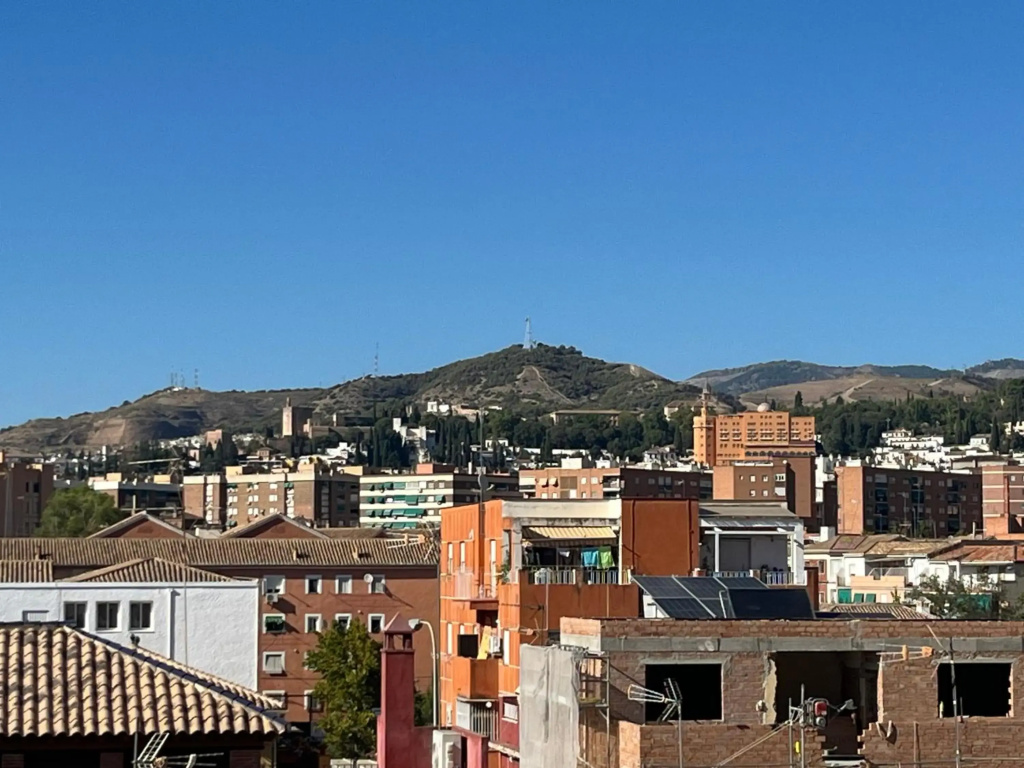 Bonito apartamento en Granada (zona palacio congresos y metro)