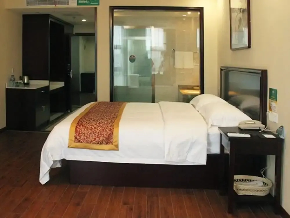 Superior Double room (full double bed)