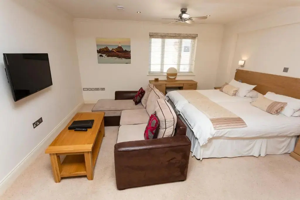 Porthole Suites - Chambres