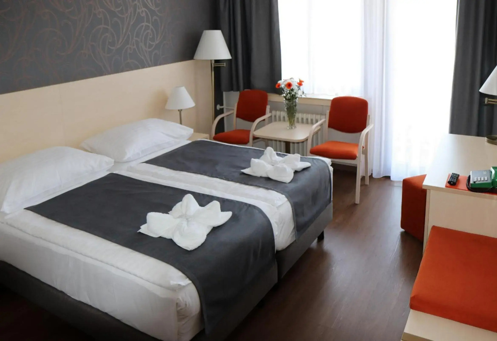 Hotel photo 2