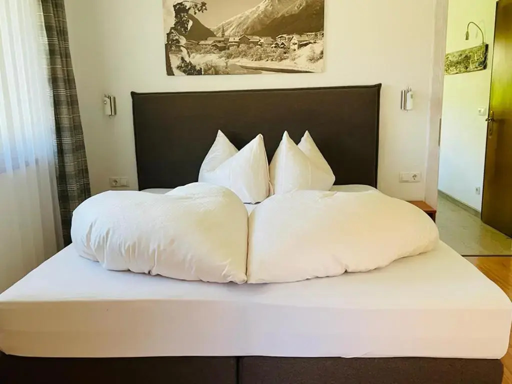 1 Bedroom Apartment with balcony