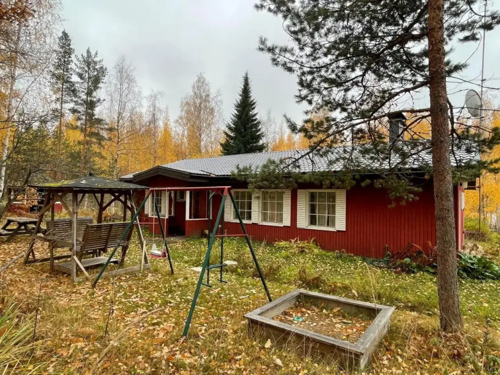 Villa Red House