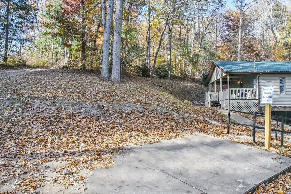 Cozy Mtn. Getaway in South Asheville