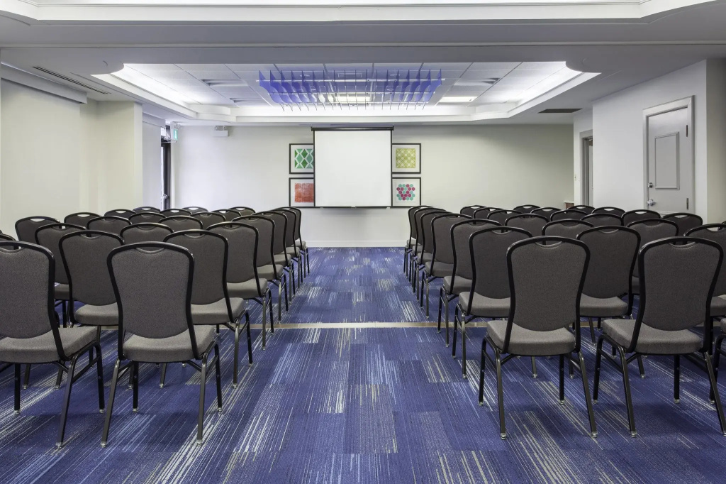 Holiday Inn Express & Suites Mississauga-Toronto Southwest by IHG - Général