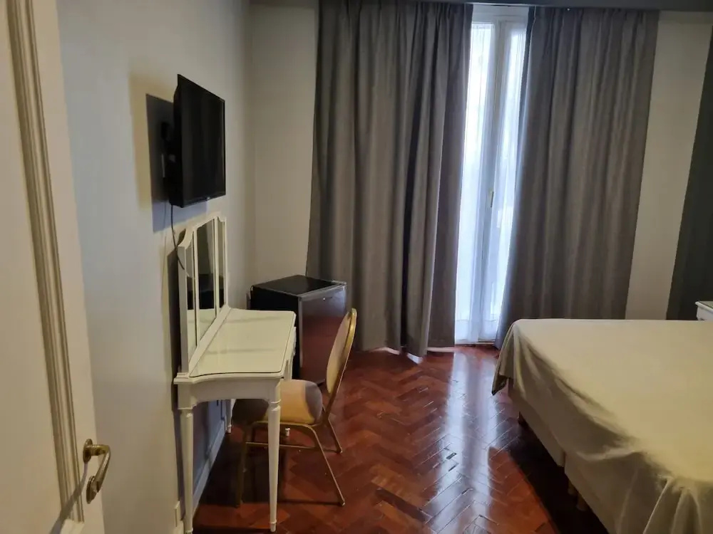 Regis Orho Hotel - Chambres