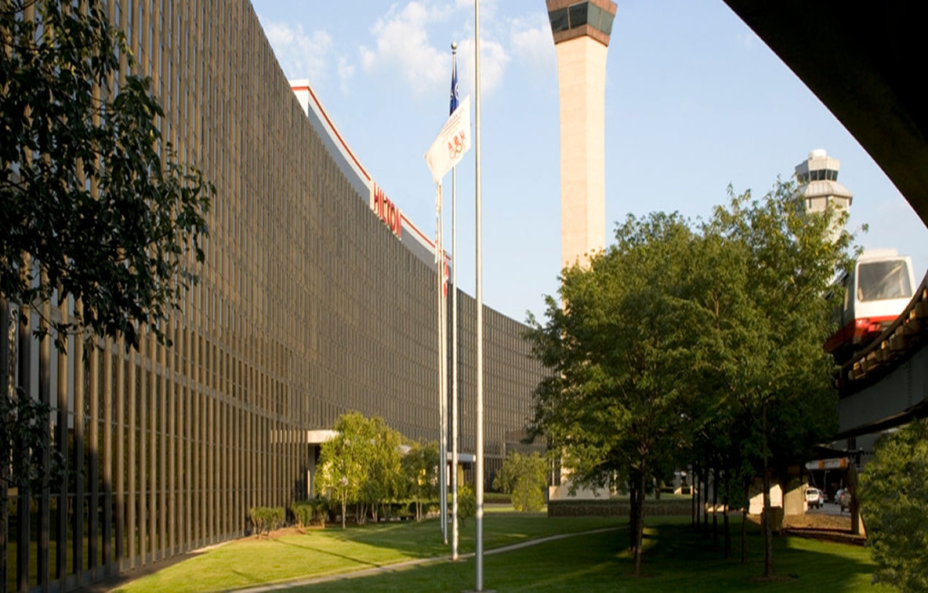 Hilton Chicago O'Hare Airport image