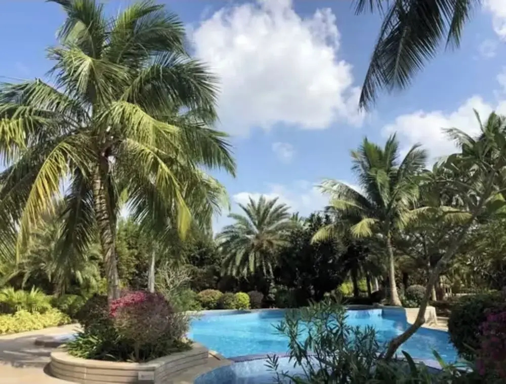 Qionghai Bozha Baiyuewan Zhenru Hotel