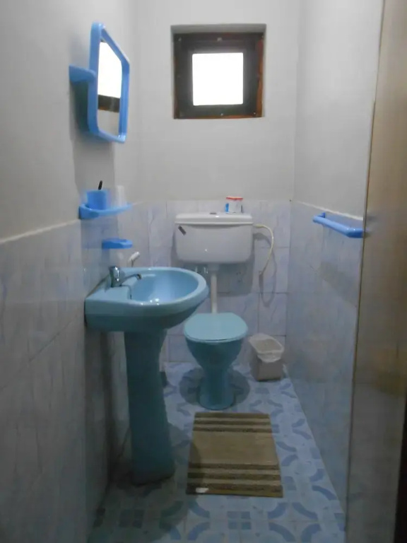 Economy room