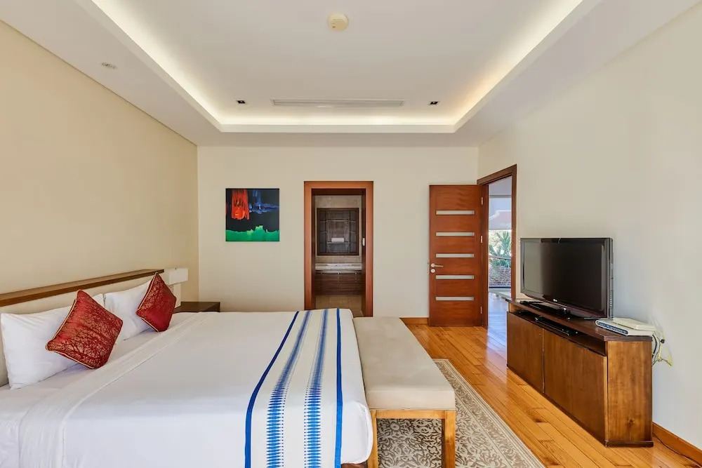 The Ocean Suites — фото 6