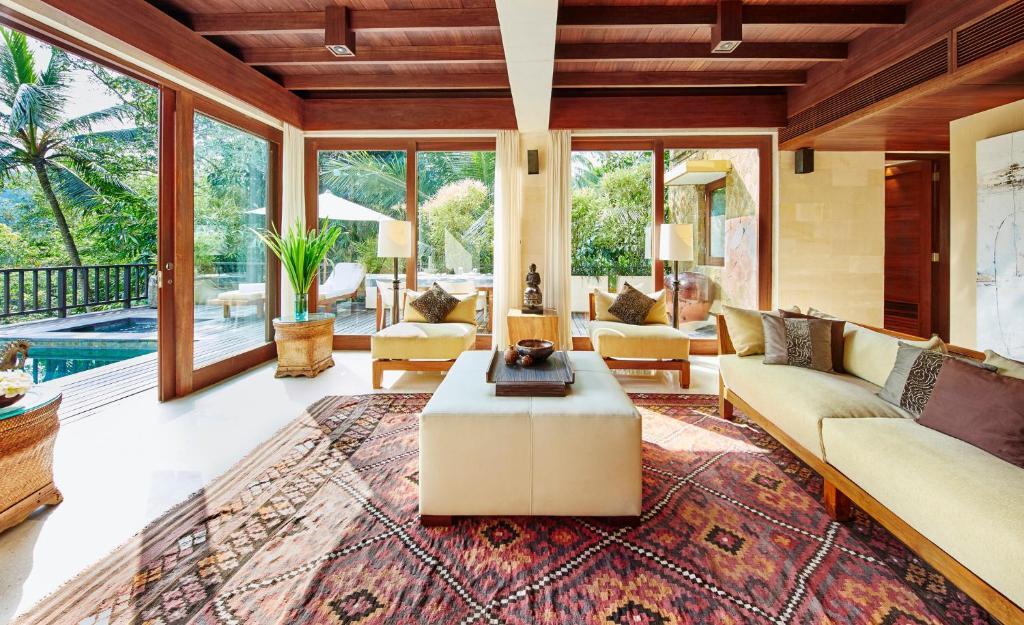 Como Shambala Estate