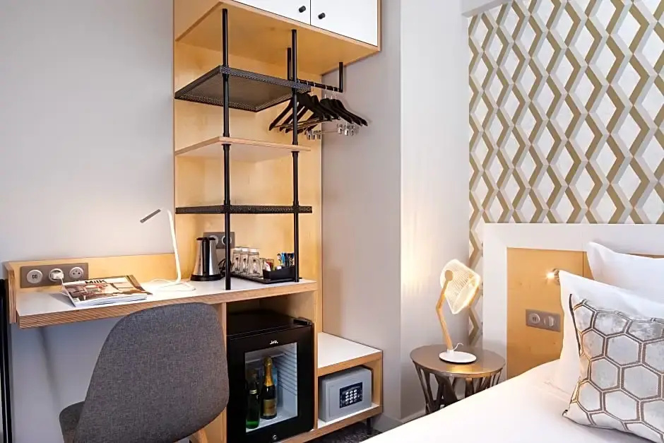 Hotel Paris Bastille 38