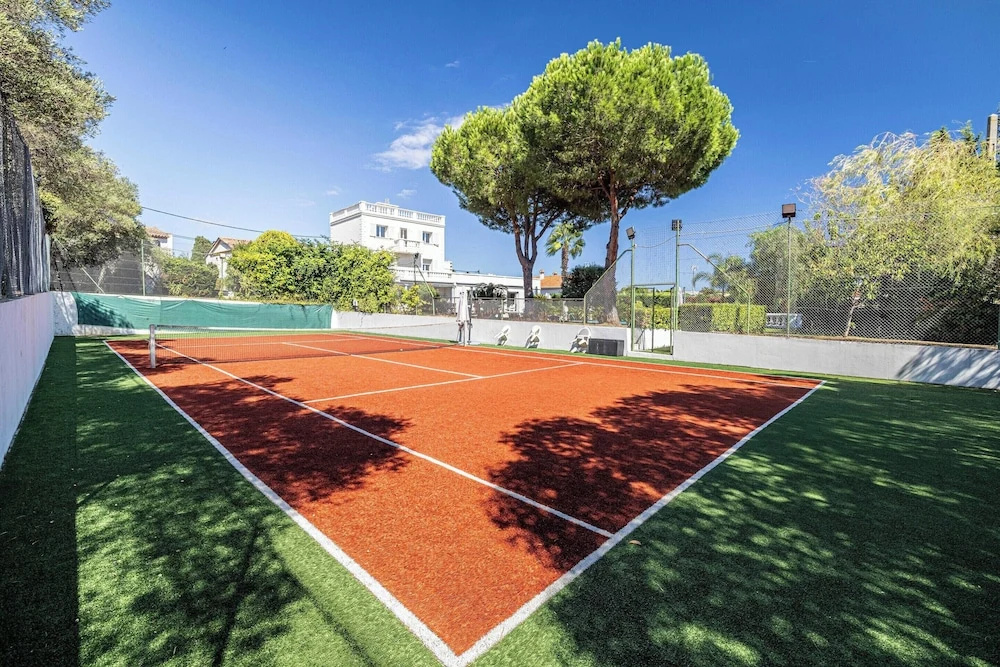 A/c Villa 8br/15p With Pool & Tennis - Antibes