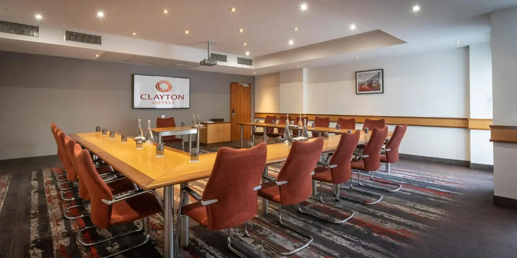 Clayton Hotel, Manchester Airport - фото 16