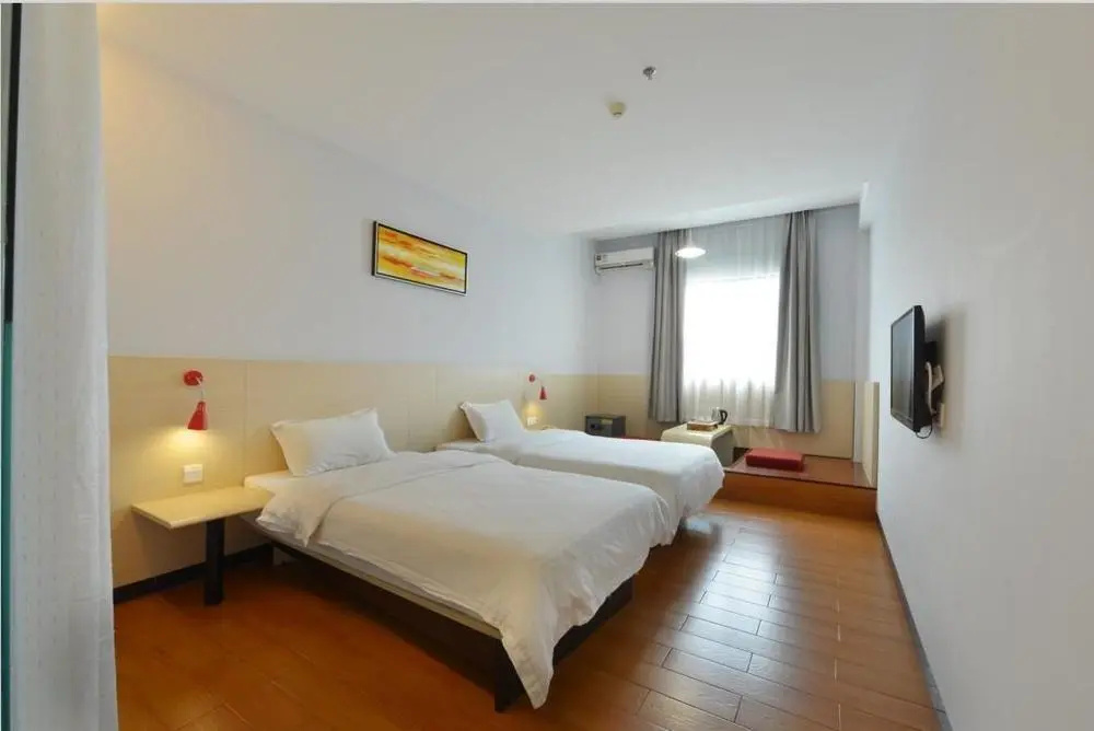 Guangzhou Wenxing Chain Hotel