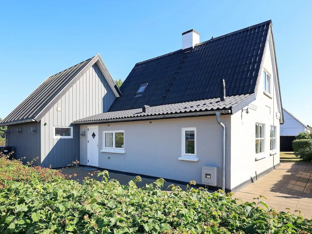 6 Person Holiday Home in Albaek-by Traum