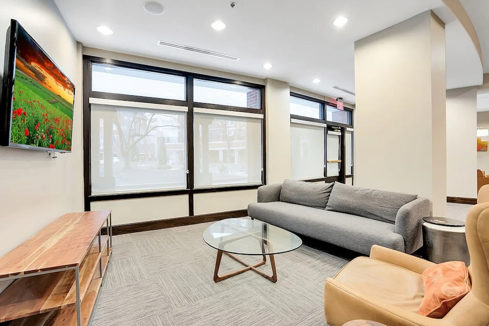 Kasa Louisville Downtown Apartments