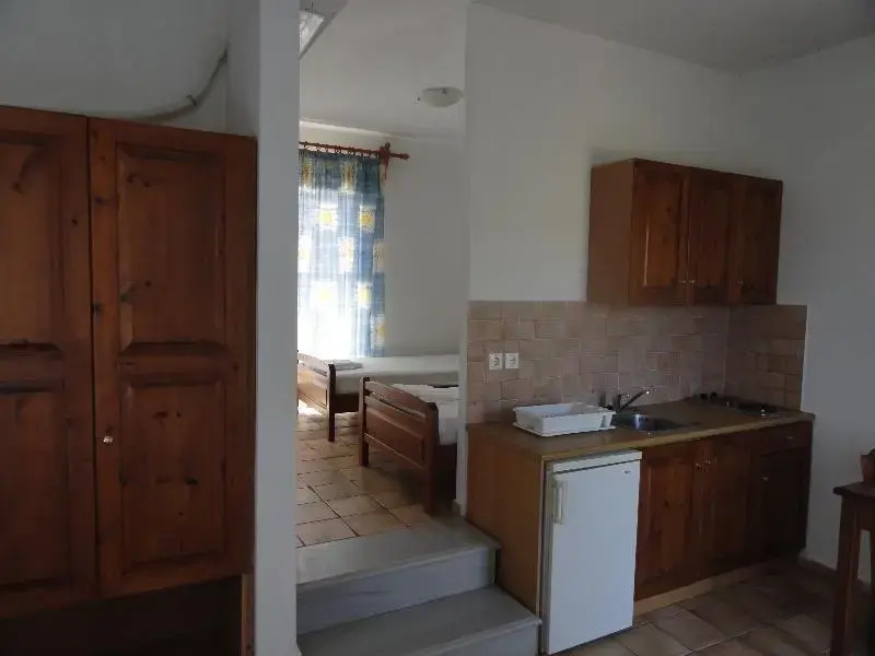 Pardalakis Studios - Chambres