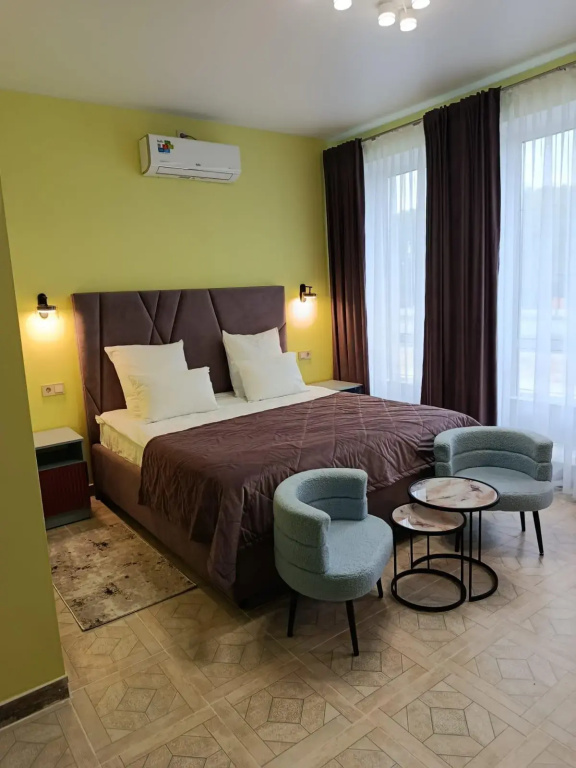Comfort room