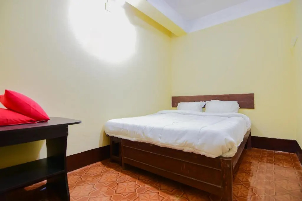 Madina Guest House by OYO Rooms