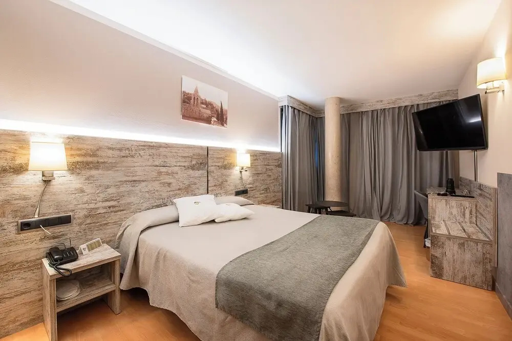 Palau De Girona - Chambres