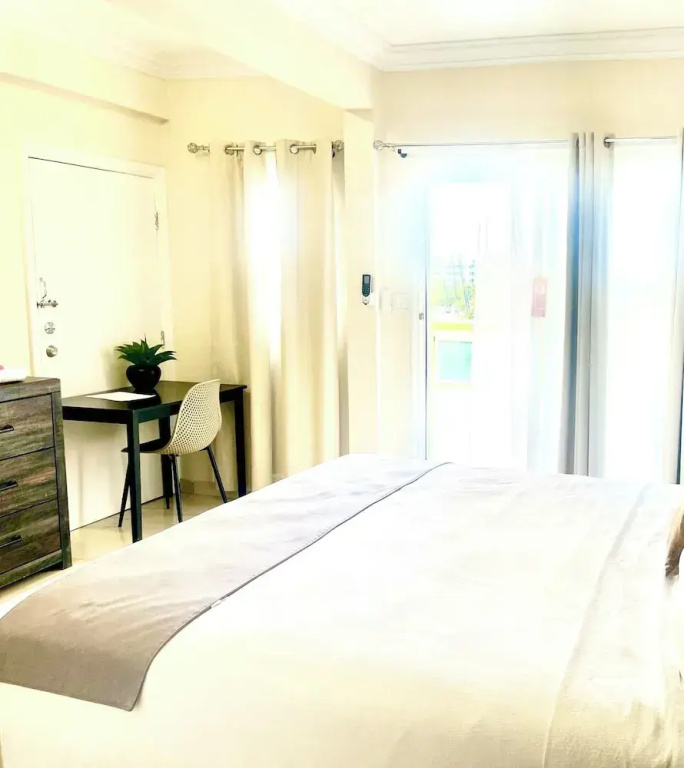 Standard Suite with ocean view