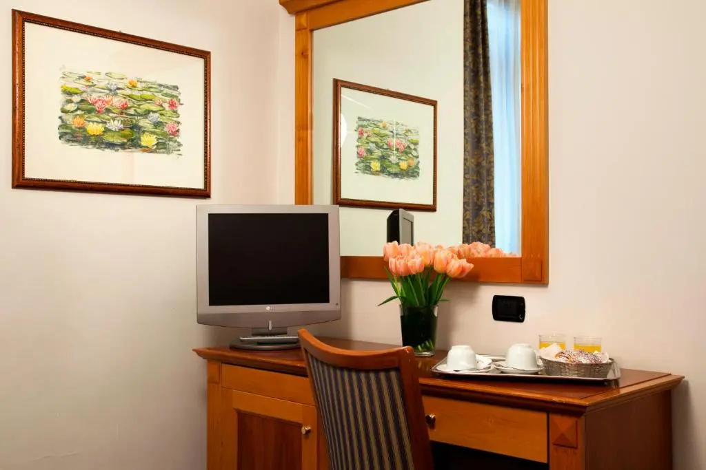Hotel Diplomatic - Chambres