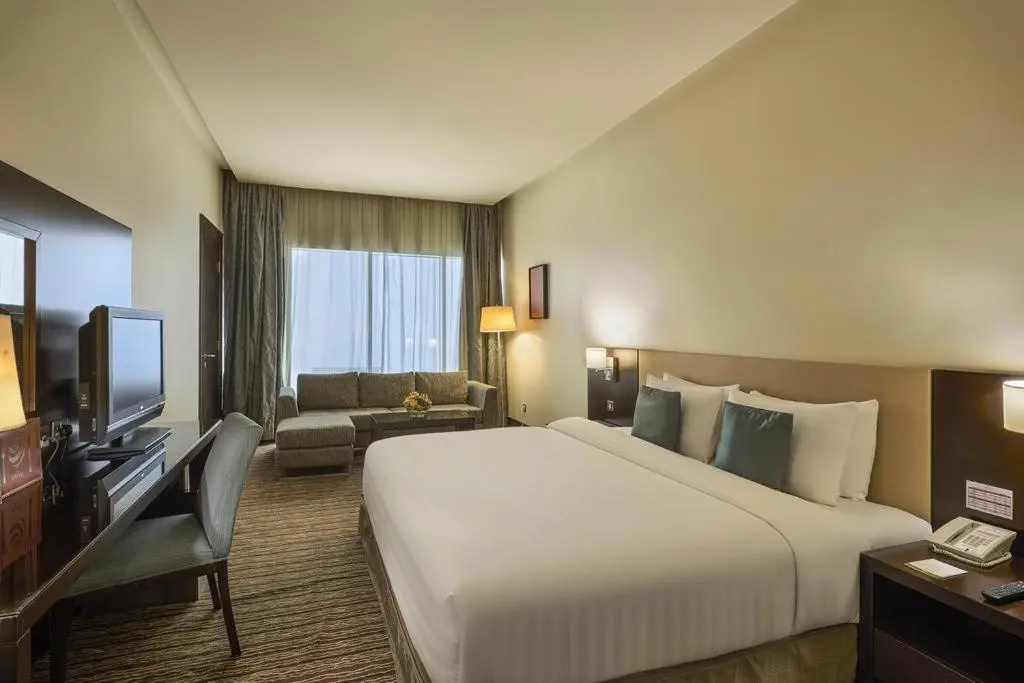 Deluxe Double room (full double bed)