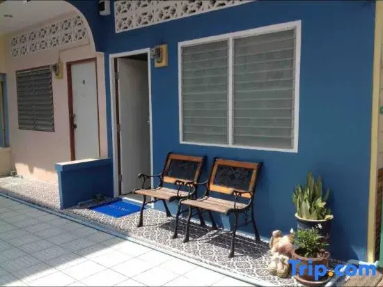 Phuket Town Budget House - Aircon Room #1