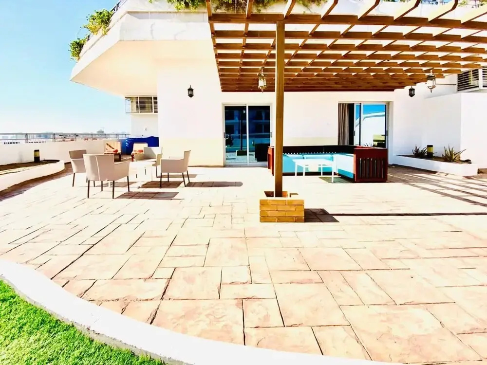 Cosy & Cute 3bedroom Dubai Tasaheel